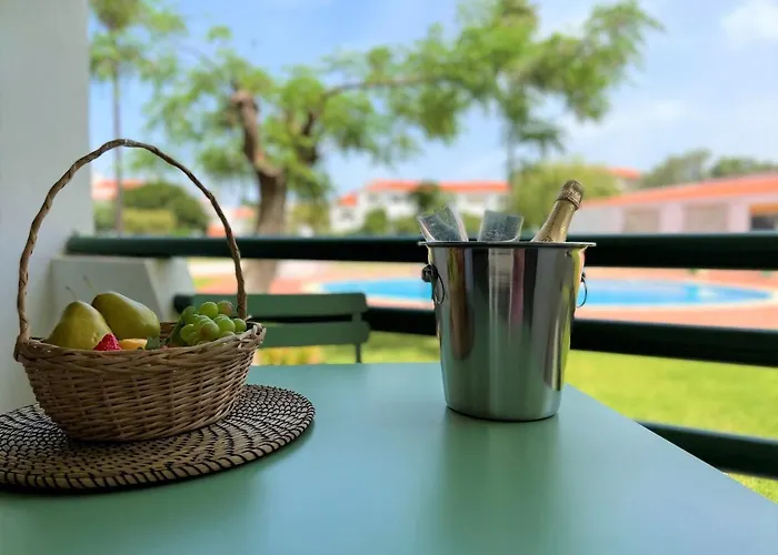 Twins 2 With Pool By Homing Appartement Albufeira