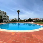 Twins 2 With Pool By Homing *